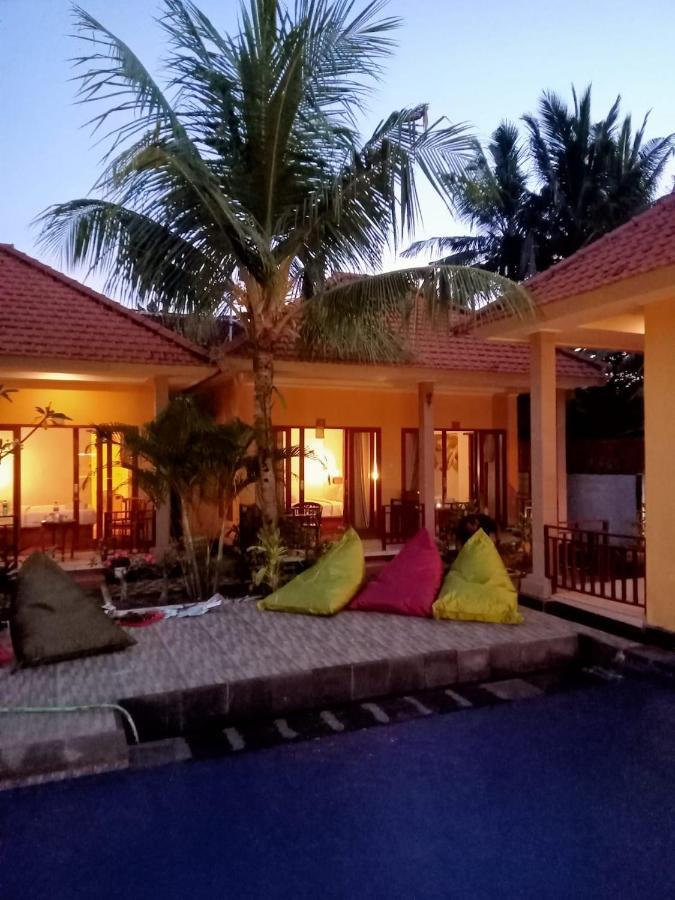 Yellow Bridge Guest House Nusa Lembongan  Ngoại thất bức ảnh
